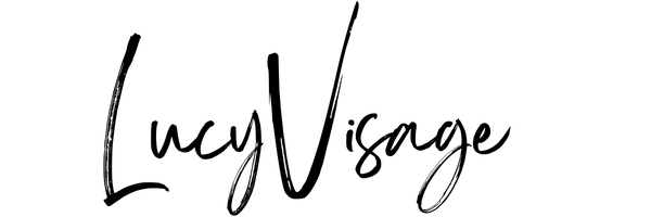 Text psacím písmem LucyVisage - logo